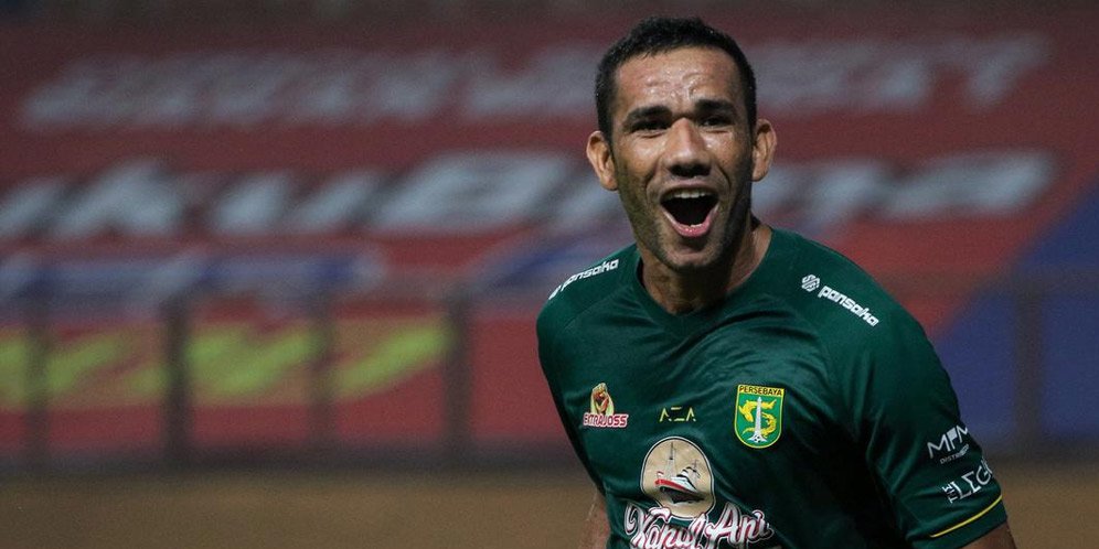 Jose Wilkson berhasil mencetak dua gol pada laga debutnya melawan Persikabo 1973. Ia juga terpilih menjadi starting terbaik pada pekan kedua BRI Liga 1 2021/2022. (c) Bola.net/Bagaskara Lazuardi