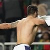 Aleksandar Mitrovic: Drogba dari Serbia, Ancaman Bom dari Sang Ayah, Mimpi Buruk Portugal