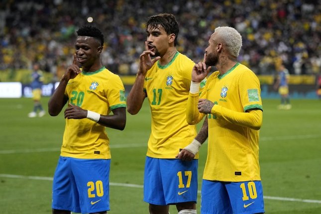 Timnas Brasil mengalahkan Kolombia pada laga babak Kualifikasi Piala Dunia 2022 zona CONMEBOL, Jumat (12/11/2021) pagi WIB. (c) AP Photo