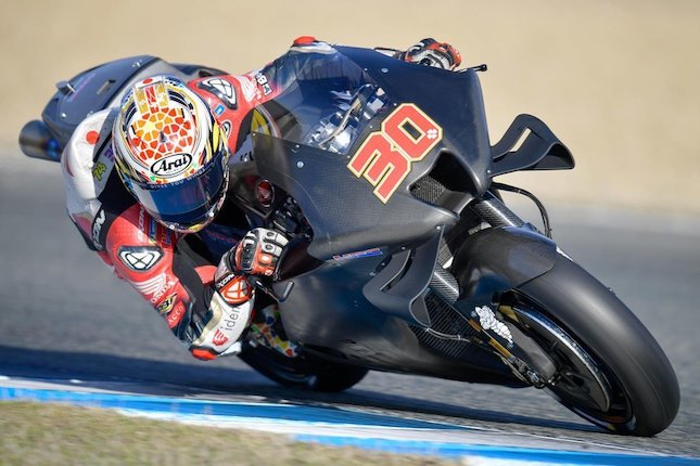 Taka Nakagami pada hari pertama uji coba pascamusim MotoGP Jerez 2021. (c) MotoGP.com