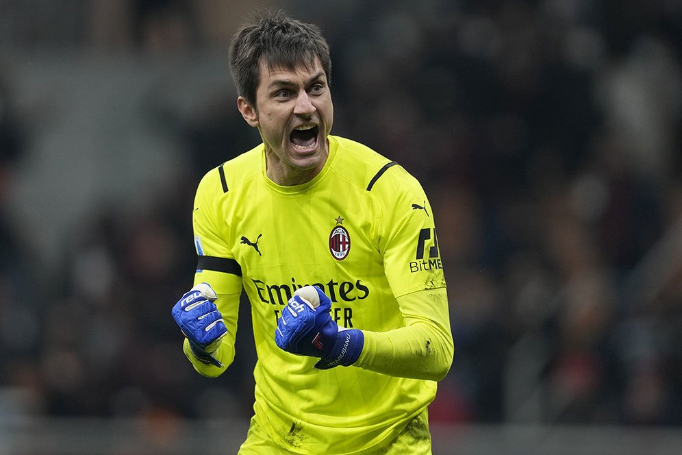 Pergantian Kiper, AC Milan Tukar Mike Maignan dengan Ciprian Tatarusanu di Skuat Terdaftar untuk Liga Champions