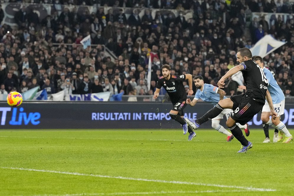 Juventus Tundukkan Lazio, Netizen: Gosok Voucher Penalti Sampai Dua Kali, Forza Juve!