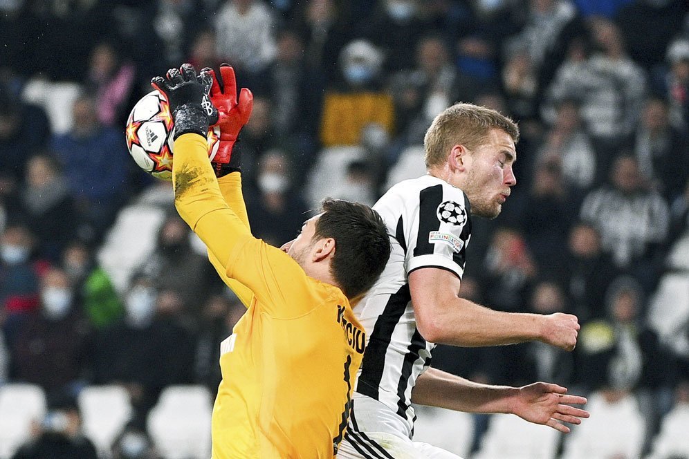 Gercep! Tottenham Coba Kalahkan Chelsea dan Madrid Dalam Perburuan De Ligt