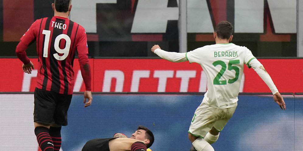 Bikin Gol Ala Messi, Berardi: Milan Bawa Keberuntungan!