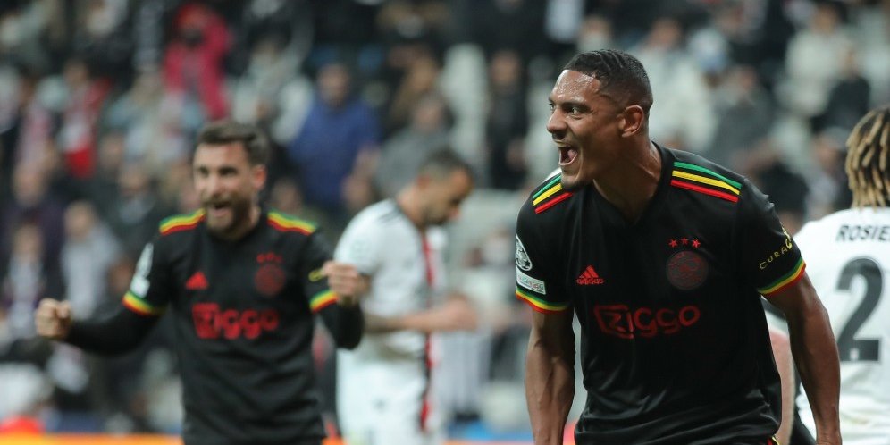 Hasil Liga Champions Besiktas 1-2 Ajax Amsterdam: Sebastien Haller Borong Dua Gol