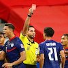 Keren, Ketika Pelatih Singapura Beri Contoh Apa itu Respek pada Wasit Keren, Ketika Pelatih Singapura Beri Contoh Apa itu Respek pada Wasit