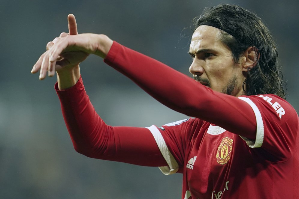 Edinson Cavani Resmi Pamit dari Manchester United