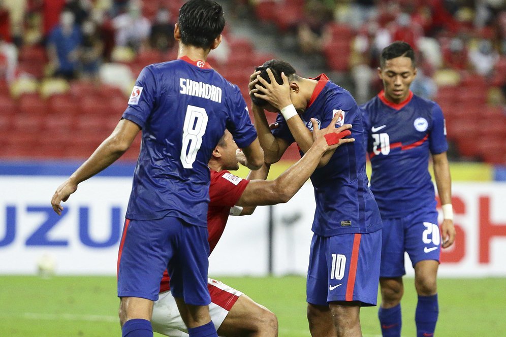 Reaksi Iwan Bule Tonton Indonesia vs Singapura: Jantung Mau Copot, Seru, dan Menegangkan