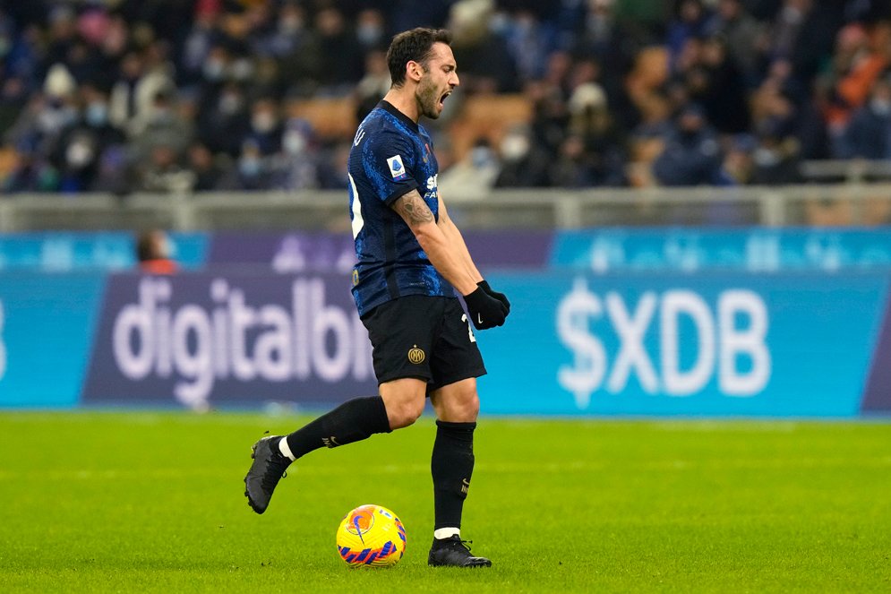 Man of the Match AS Roma vs Inter Milan: Hakan Calhanoglu