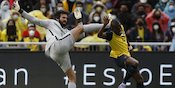 Dua Pelanggaran Fatal dari Alisson di Laga Ekuador vs Brasil, Kok Tidak Dikartu Merah? Dua Pelanggaran Fatal dari Alisson di Laga Ekuador vs Brasil, Kok Tidak Dikartu Merah?