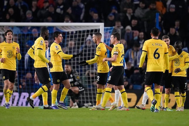 Selebrasi skuad Chelsea untuk gol Hakim Ziyech ke gawang Brighton, Premier League 2021/22 (c) AP Photo