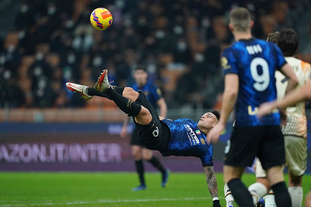 Hasil Pertandingan Inter Milan vs Venezia: Skor 2-1