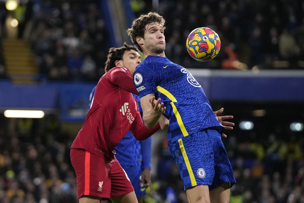 Tiba di Spanyol, Barcelona Segera Tuntaskan Transfer Marcos Alonso