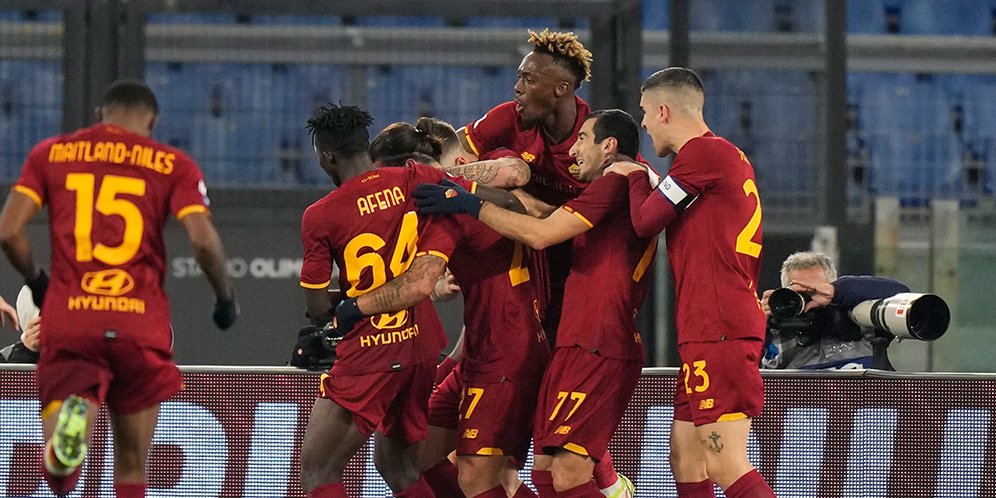 Daftar Tim Lolos Babak 16 Besar UEFA Confrence League: AS Roma Bisa ...