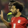 Berikan Kartu dan Peluit, Wasit Final Piala Afrika ke Mohamed Salah: Mau Jadi Wasit? Berikan Kartu dan Peluit, Wasit Final Piala Afrika ke Mohamed Salah: Mau Jadi Wasit?
