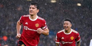 Pecundangi Leeds, Harry Maguire Puji Performa Pemain MU thumbnail