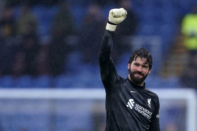 Terbaik: Alisson