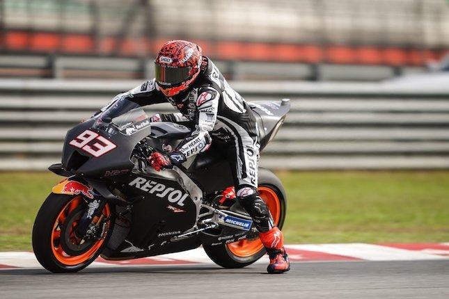 Seisi Paddock MotoGP Menentang Perang