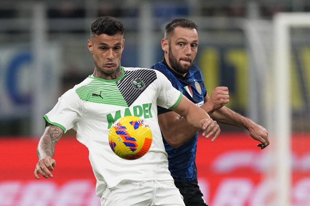 Kekalahan Inter dari Sassuolo Terasa Menyakitkan Bagi Stefan De Vrij