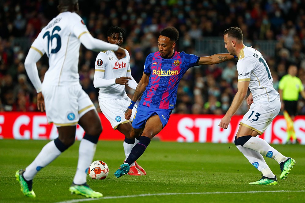 Hasil Pertandingan Barcelona vs Napoli: Skor 1-1 Hasil Pertandingan Barcelona vs Napoli: Skor 1-1