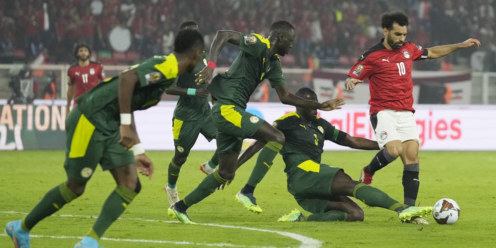 Legenda Liverpool Semprot Keputusan Mesir Jadikan Salah Eksekutor Penalti Kelima di Final Piala Afri