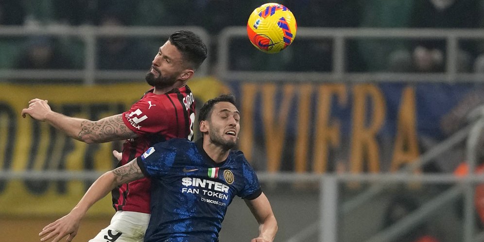 Beda Milan dan Inter: Yang Satu Mainkan Sepak Bola Modern, Satunya Sepak Bola Jadul