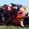 Hasil Balap Moto2 Valencia: Ai Ogura Jatuh, Pedro Acosta Menang, Augusto Fernandez Juara