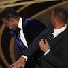 Kocak! Begini Reaksi Carragher Lihat Will Smith Tampar Chris Rock di Panggung Oscar 2022