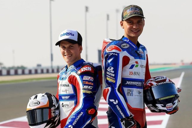 Duet Pertamina Mandalika SAG Team Tebak-tebakan Soal Indonesia, Siapa yang Lebih Tahu? Duet Pertamina Mandalika SAG Team Tebak-tebakan Soal Indonesia, Siapa yang Lebih Tahu?