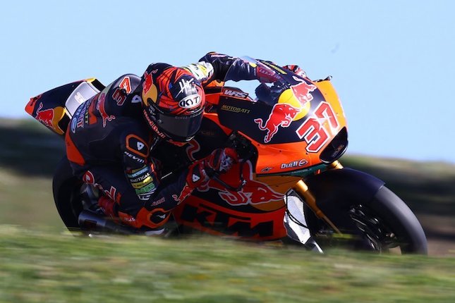 Hasil Balap Moto2 Valencia: Ai Ogura Jatuh, Pedro Acosta Menang, Augusto Fernandez Juara Hasil Balap Moto2 Valencia: Ai Ogura Jatuh, Pedro Acosta Menang, Augusto Fernandez Juara