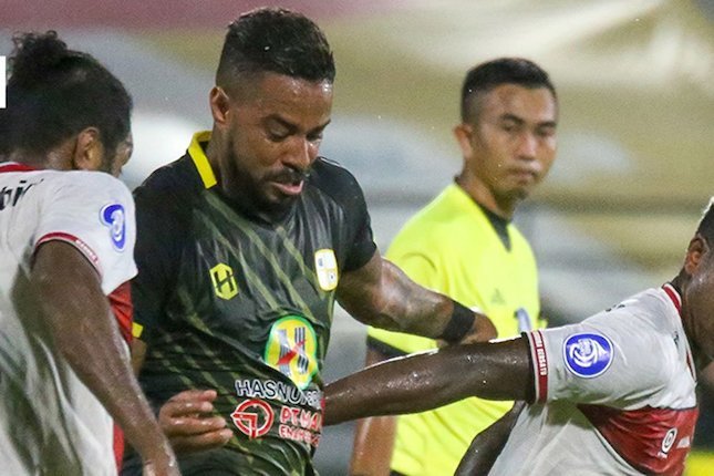 Duel Madura United vs Barito Putera di laga pekan ke-30 BRI LIga 1 2021-22 di Stadion Kapten I Wayan Dipta, Bali, Rabu (09/03/2022) malam WIB. (c) BRI Liga 1 Official Twitter