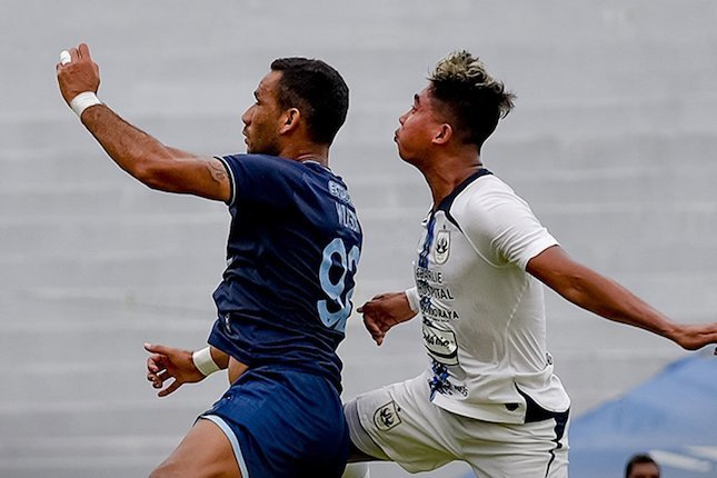 Laga Persela Lamongan vs PSIS Semarang di laga pekan ke-34 BRI Liga 1 2021-22 di Stadion Kapten I Wayan Dipta, Selasa (29/03/2022) sore WIB. (c) BRI Liga 1 Official Twitter