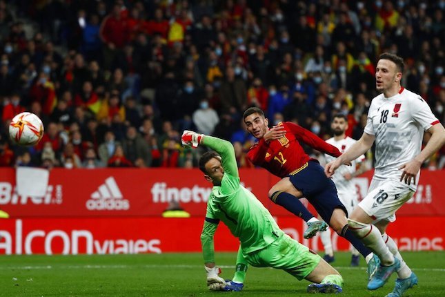 Hasil Pertandingan Spanyol Vs Albania: Skor 2-1 - Bola.net