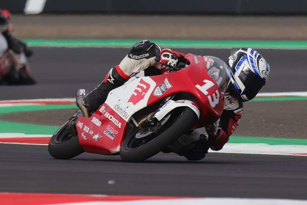 Hasil Race 2 Asia Talent Cup Mandalika: Hakim Danish Menang Lagi Hasil Race 2 Asia Talent Cup Mandalika: Hakim Danish Menang Lagi