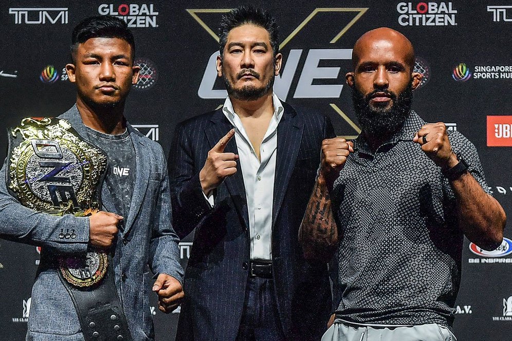 Sabuk Baru ONE Championship Diperkenalkan di Singapura