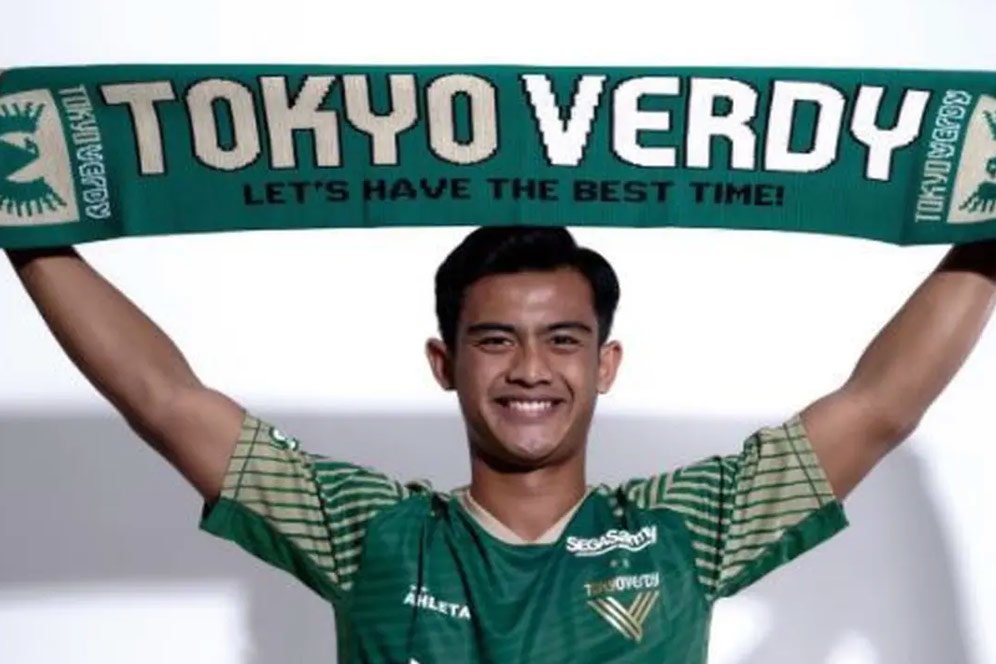 Video: Pratama Arhan Pamer Aksi Juggling Menawan Saat Diperkenalkan Tokyo Verdy