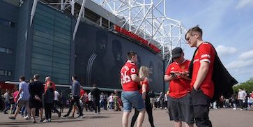 Tempat Lahirnya Legenda: 10 Stadion Paling Ikonik dalam Sejarah Sepak Bola