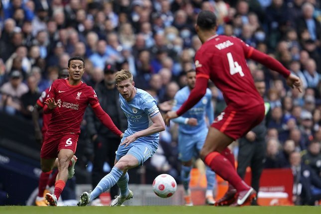 Kevin De Bruyne - 9