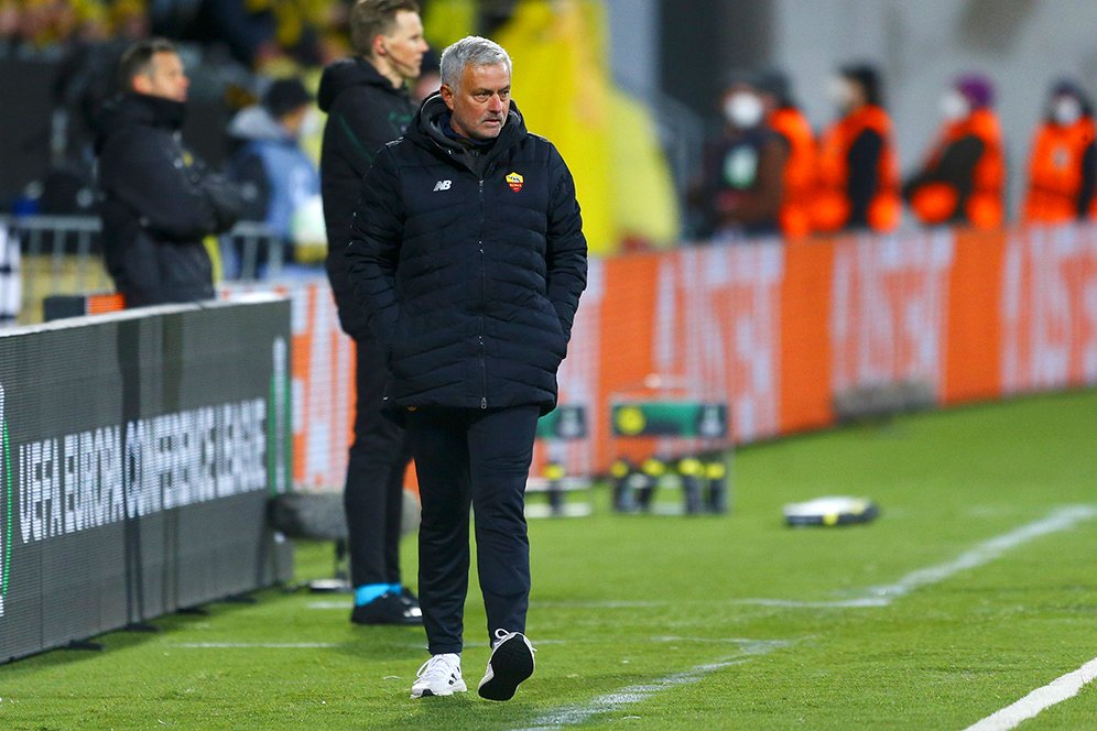 AS Roma Kalah dari Bodo/Glimt, Jose Mourinho Kesal: Kami Main di Lapangan Plastik!