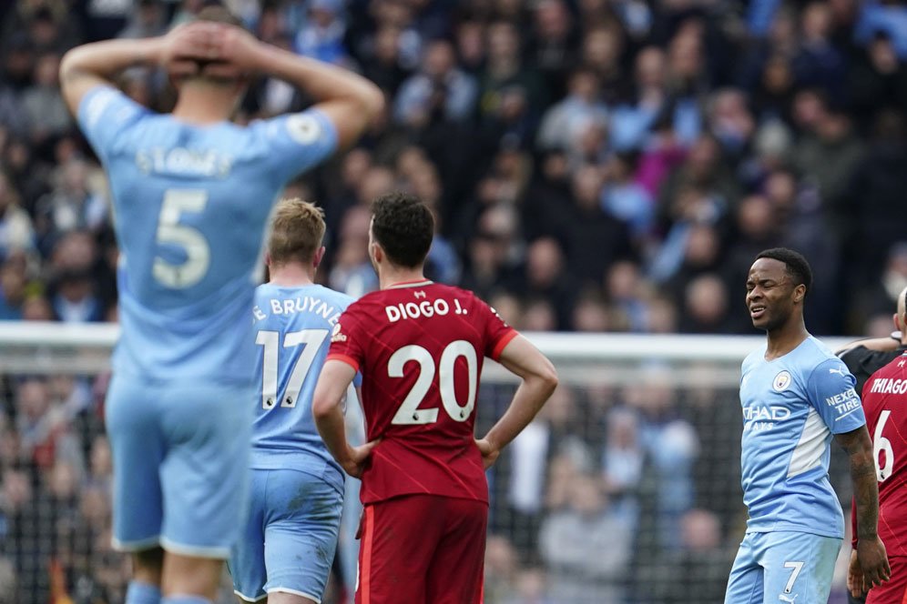 Rivalitas Liverpool vs Man City Dinilai Kurang Greget: Butuh Adu Jotos dan Pizza Terbang!