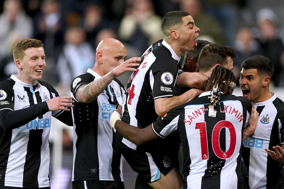 Newcastle 1-0 Wolverhampton: 4 Kemenangan Kandang Beruntun The Magpies