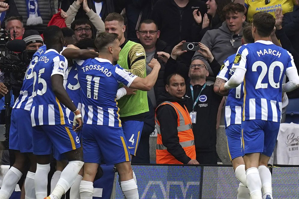 MU Dibantai Brighton, Netizen: Ini Brighton apa City? Tahu Gitu Tadi Mending WO Ya!