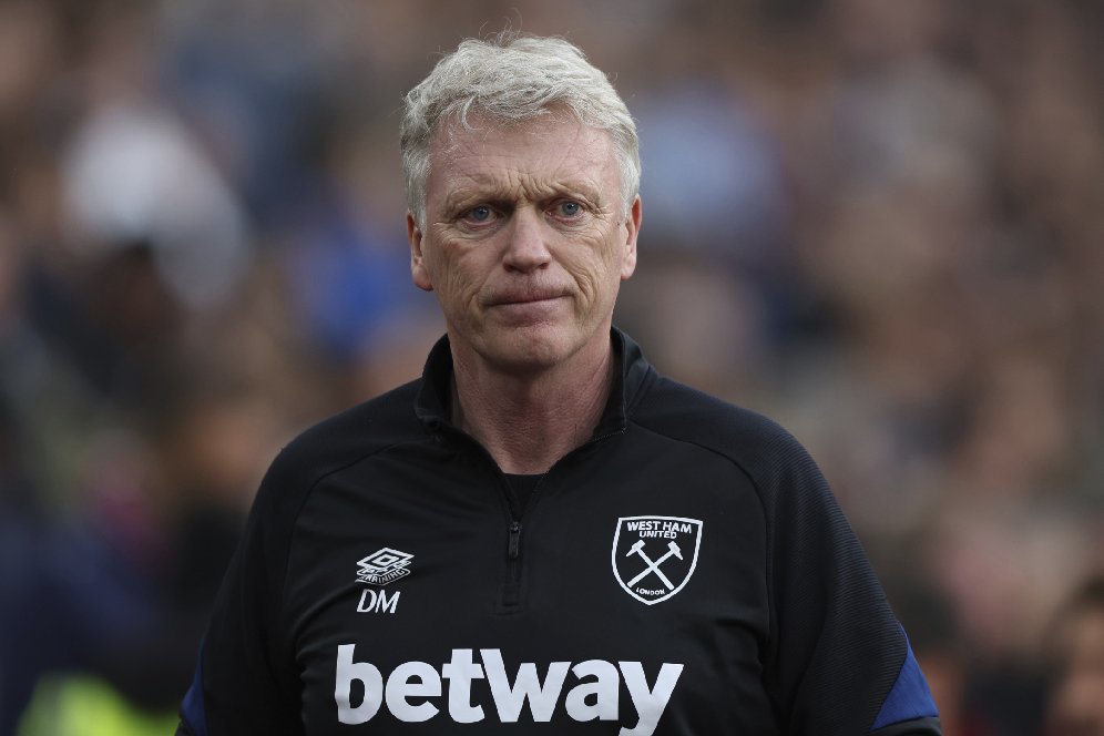 Tendang Bola ke Arah Ball Boy, David Moyes Minta Maaf