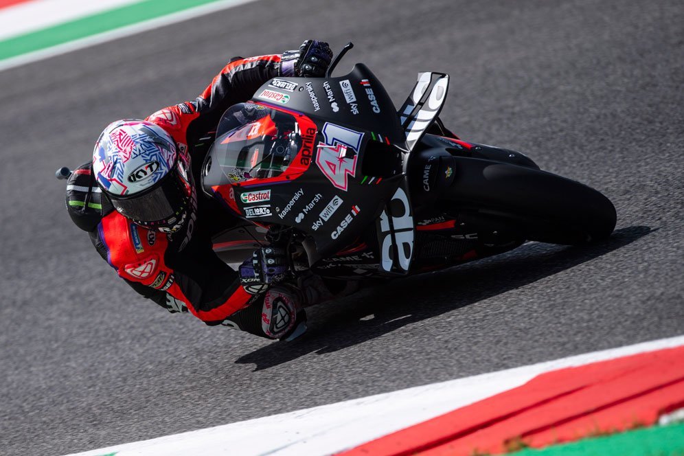 Aprilia Lirik Red Bull Jadi Sponsor Baru, Scuderia AlphaTauri versi MotoGP?