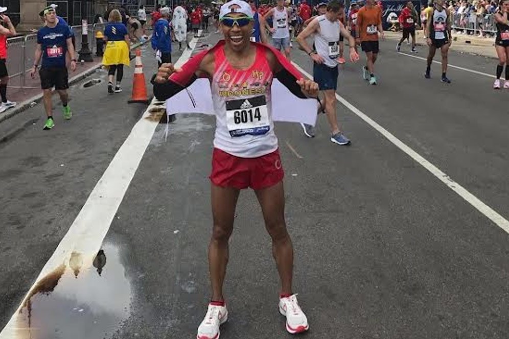 Pelari Indonesia Perkenalkan Senjata Tempur Anyar di Boston Marathon Pelari Indonesia Perkenalkan Senjata Tempur Anyar di Boston Marathon