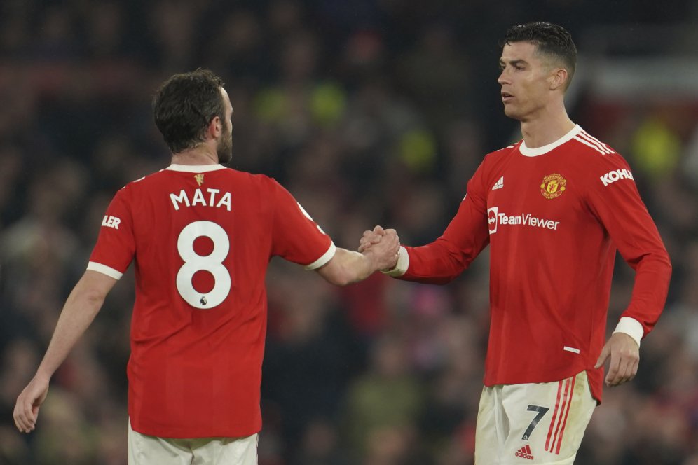 Rapor Pemain Manchester United Saat Tumbangkan Brentford: Ronaldo Biasa Gokil, Juan Mata Nyenengin!