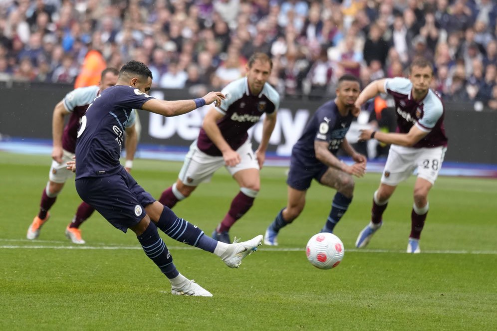 Man City Seri vs West Ham, Suara Fans: Liverpool Bisa Juara Gak? Jual Fernandinho, Kok Pilih Mahrez?