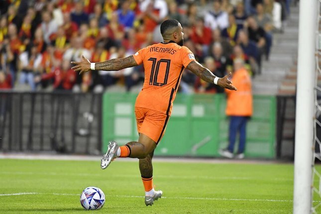 Memphis Depay (42 gol)