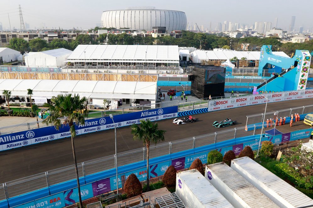 Hasil Balap Formula E Jakarta: Mitch Evans Bekuk Jean-Eric Vergne