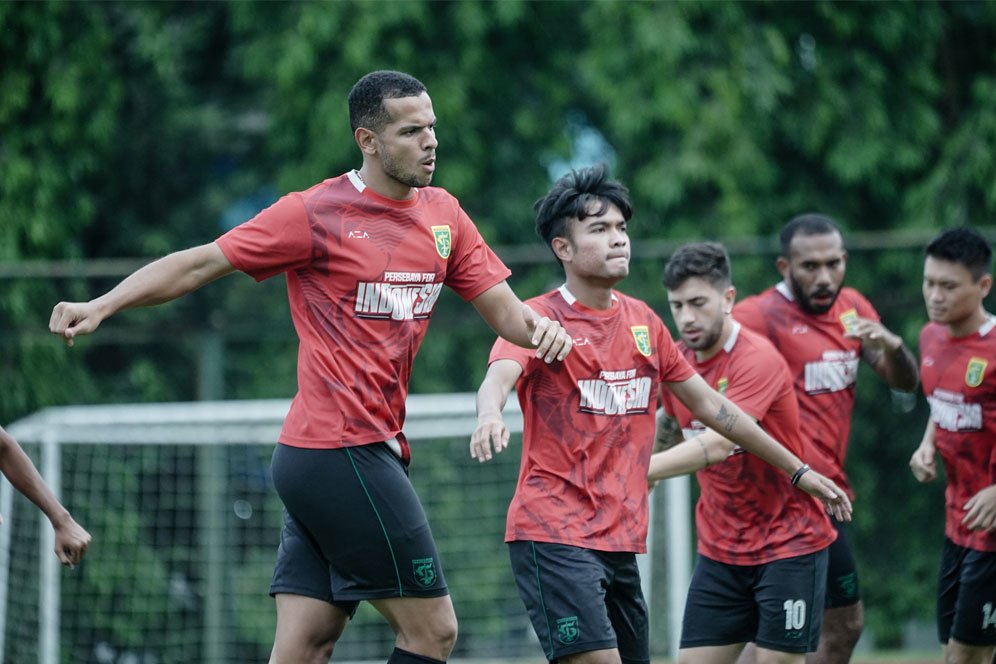 Dua Wajah Baru Hiasi Latihan Persebaya, Langsung Curi Perhatian Aji Santoso